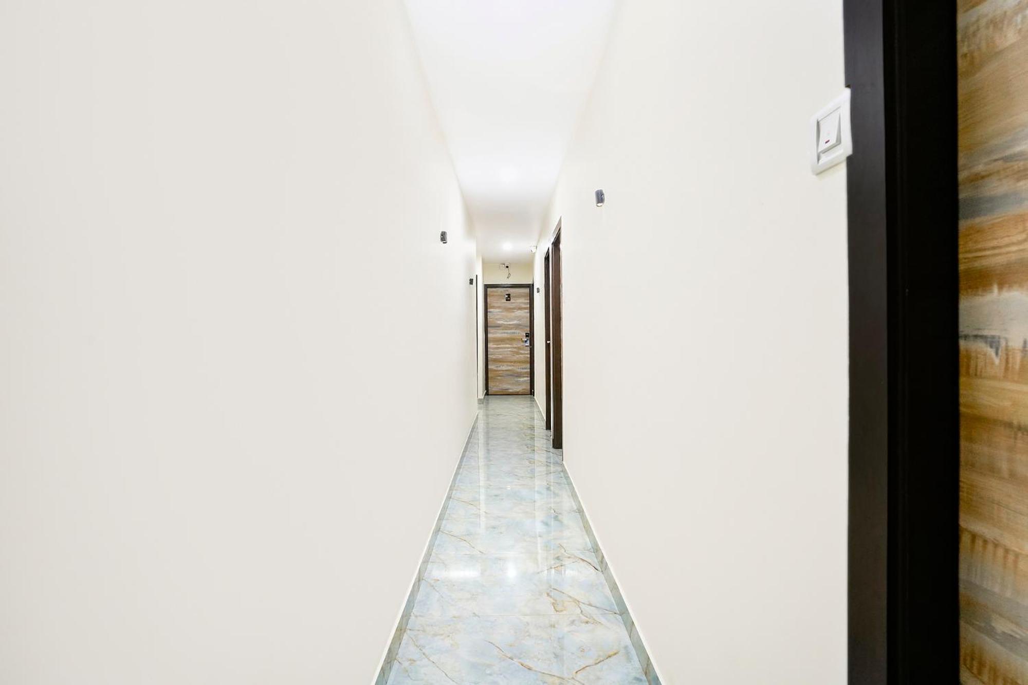 Fabexpress Good Luck Residency - Nr Nesco Exhibition Center Hotell Mumbai Eksteriør bilde